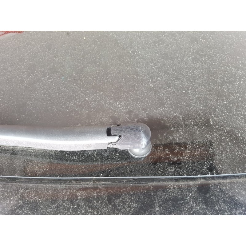 Fiat Bravo Arka Cam Silecek Kapağı